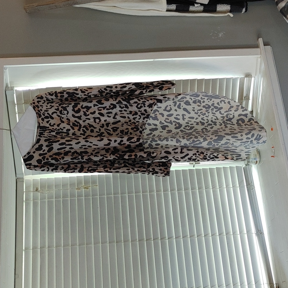 Leopard high low top